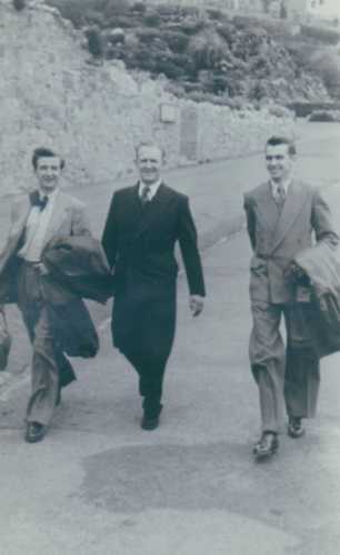 Picture of Alf & others coming back to visit at the RNH 29th May 1950.